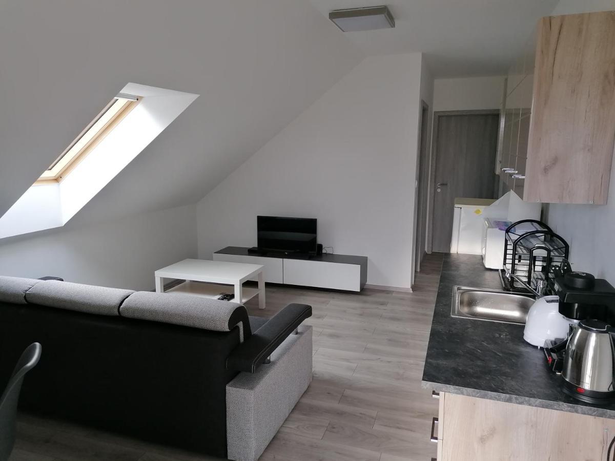 Mohacs Apartman מראה חיצוני תמונה
