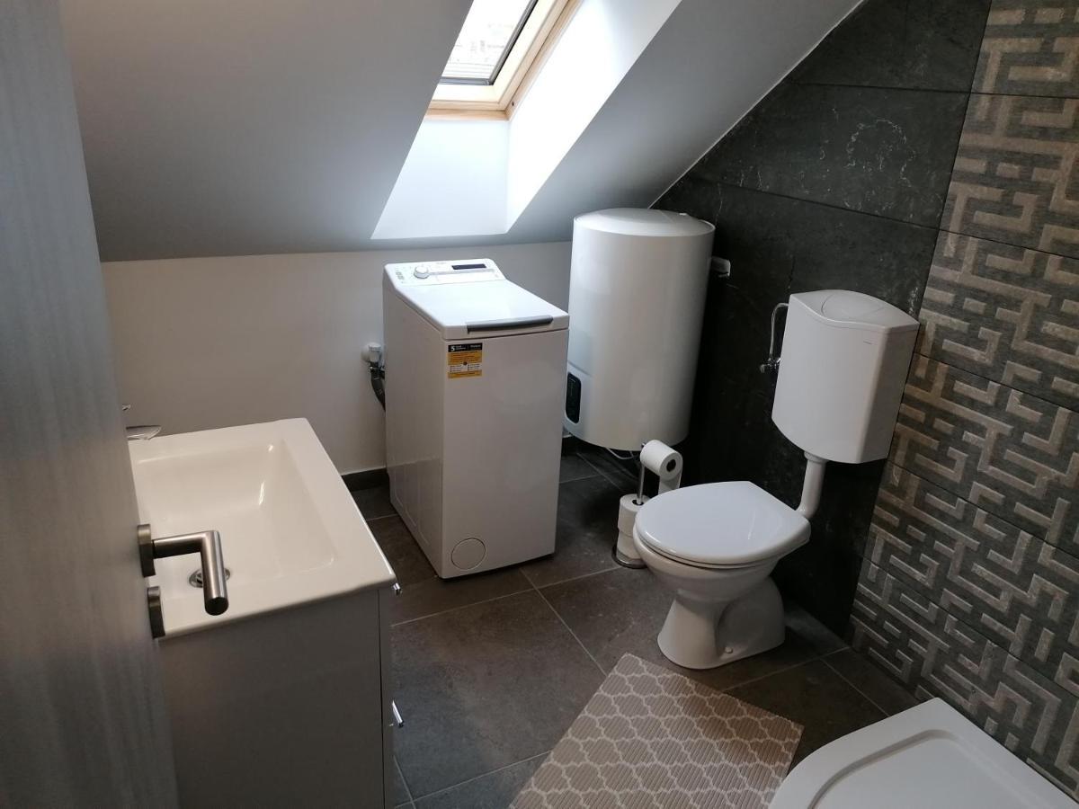 Mohacs Apartman מראה חיצוני תמונה