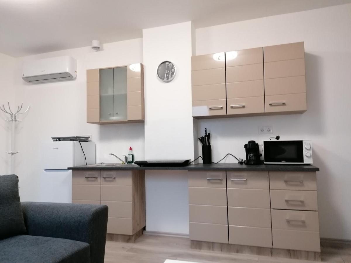 Mohacs Apartman מראה חיצוני תמונה